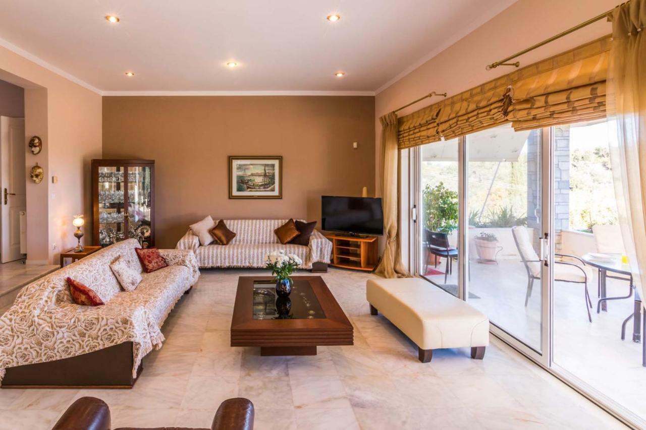 Villa Victoria Corfu  Екстериор снимка